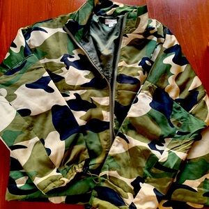 Hem & Thread Lightweight Camouflage Jacket